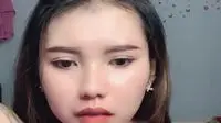 Bokep Caitlyn Sange Ngocok Memek Satu Jari Ampe Becek