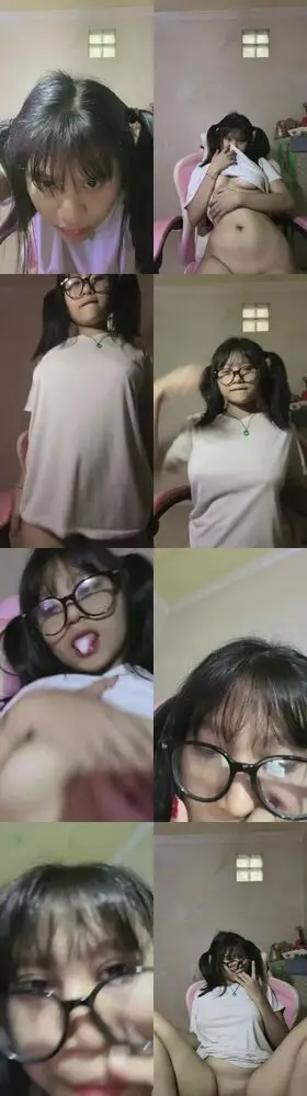 Bokep Ngangkang Gea Baik N Cntik Jilat Sange Toge Desah