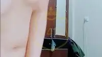 Kak Friska Lepas Handuknya Pamer Anu Bugil Mulus Doi