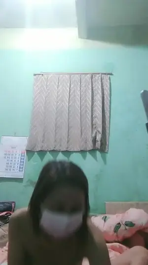 Yumna Ebot Telanjang Dada Remas Id 18898547 Mango